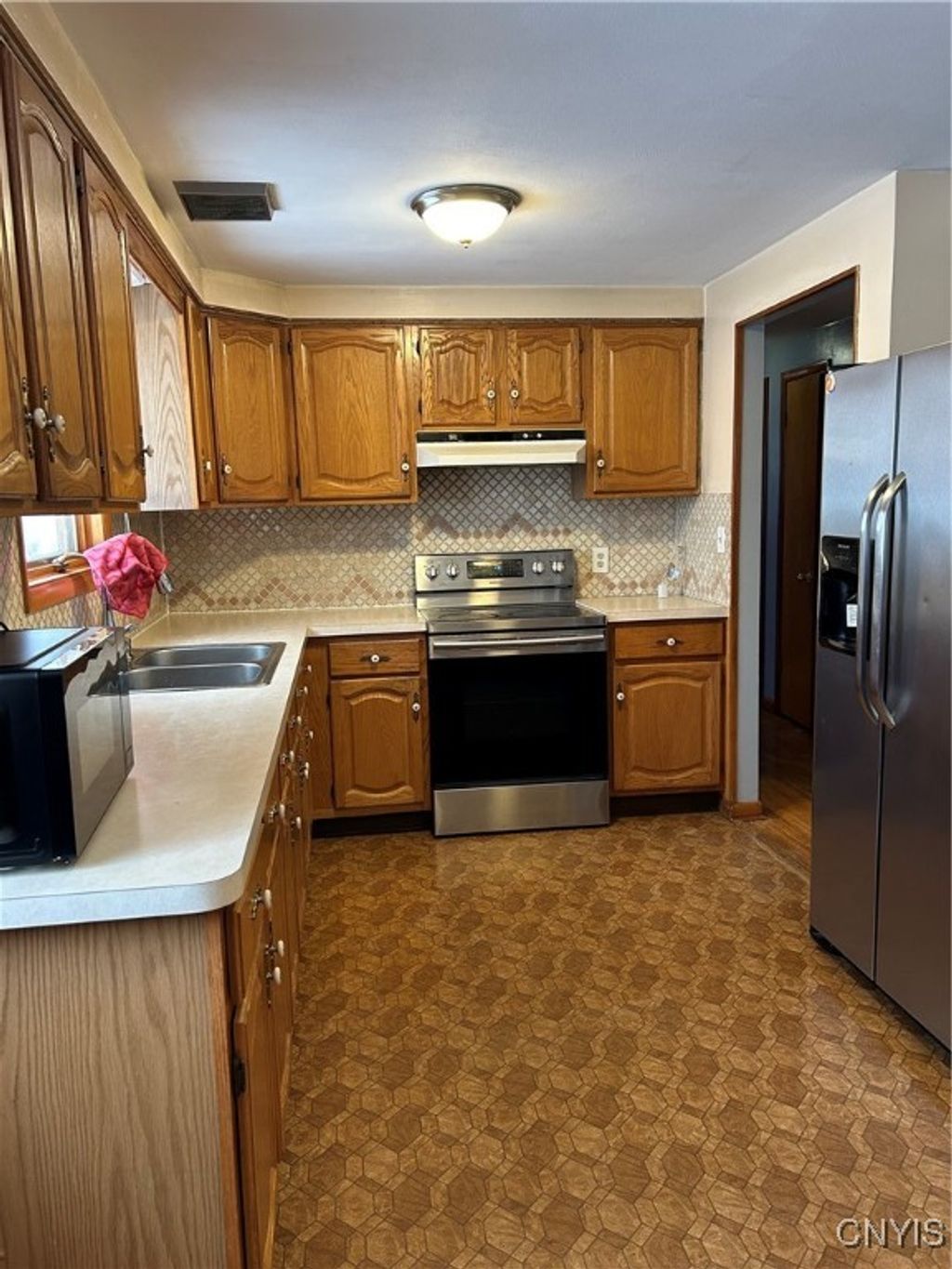 Photo of 415 Hazelhurst Avenue, DeWitt, NY 13206 (MLS # S1655808)