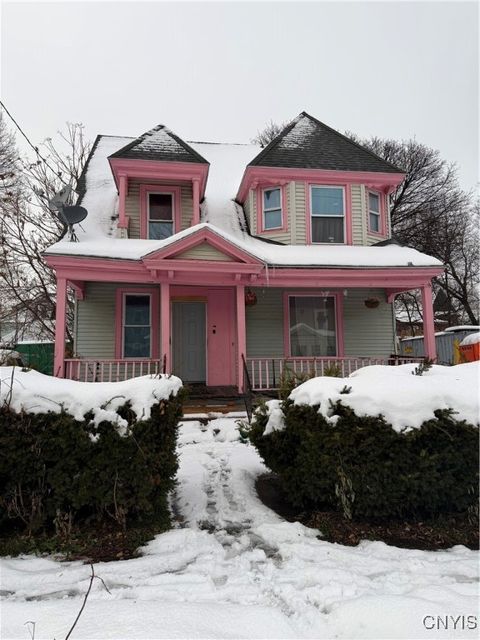 Photo of 126 Wood Avenue, Syracuse, NY 13205 (MLS # S1656732)