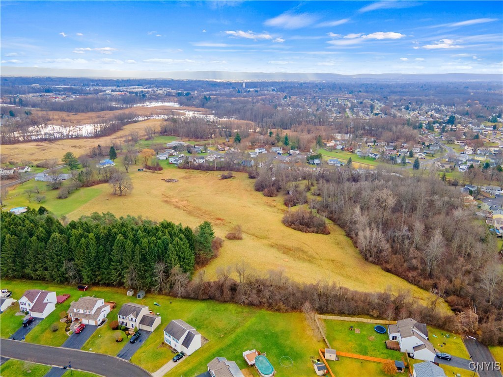 Lawton Road, Clay, New York image 9