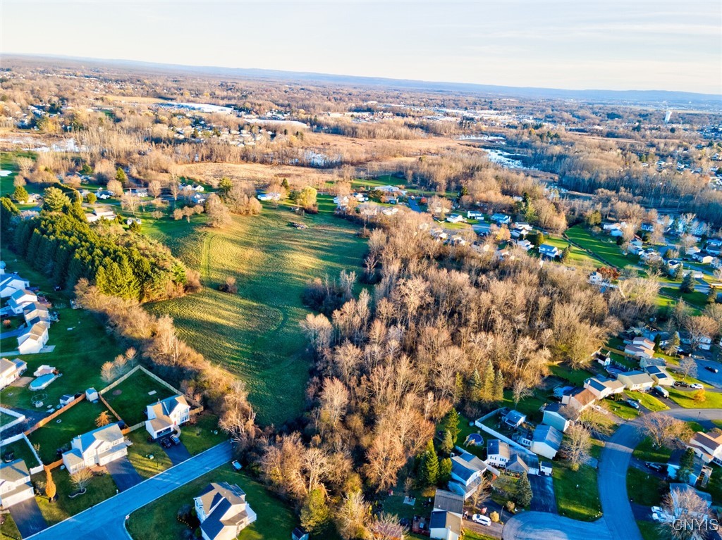 Lawton Road, Clay, New York image 16