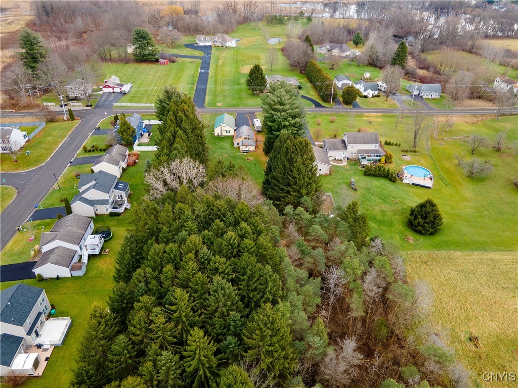 Lawton Road, Clay, New York image 8