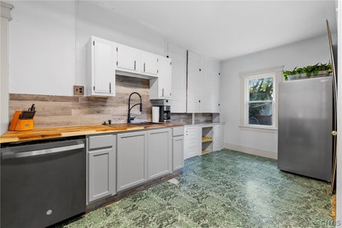 Tiny photo for 468 Whittier Avenue, Syracuse, NY 13204 (MLS # S1697672)