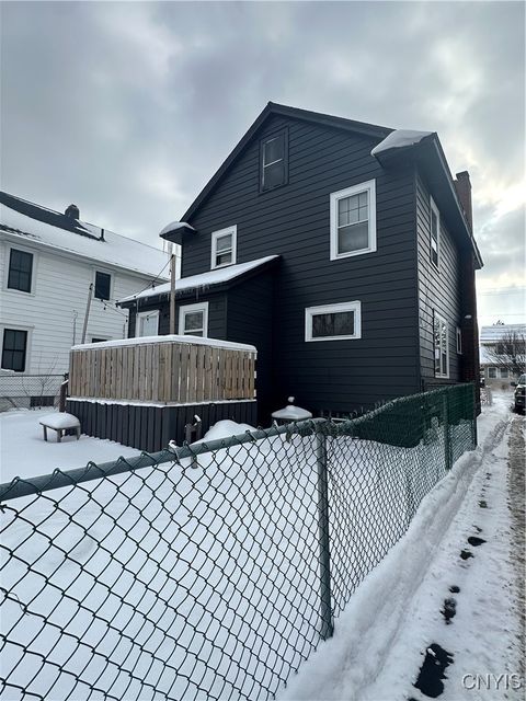 Tiny photo for 1100 Wadsworth Street, Syracuse, NY 13208 (MLS # S1660743)