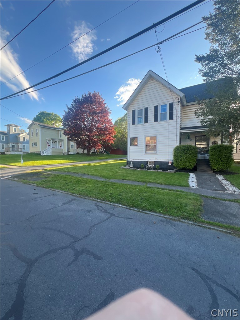 59 Cayuga Street