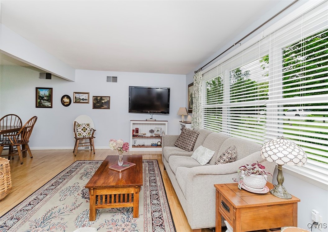 5458 Oxbow Road