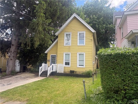 Homes For Sale - 121 Maurice Avenue<br/> Syracuse, NY 13207