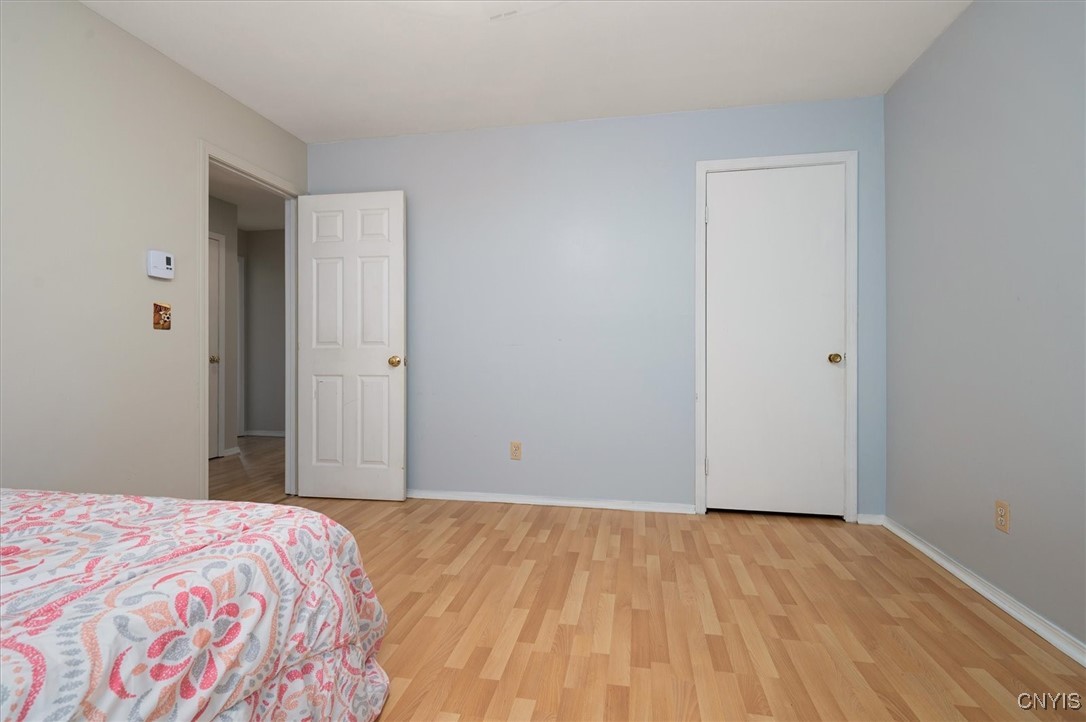 6 Viburnum Place, New Hartford, New York image 36