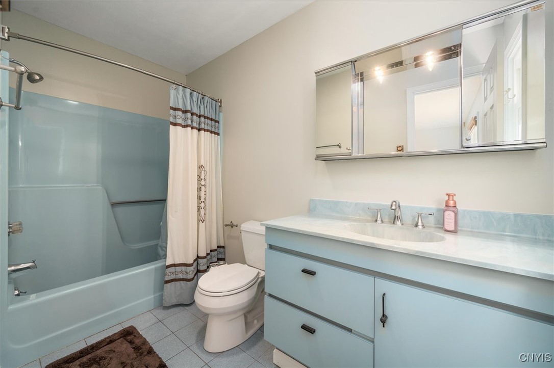 6 Viburnum Place, New Hartford, New York image 34