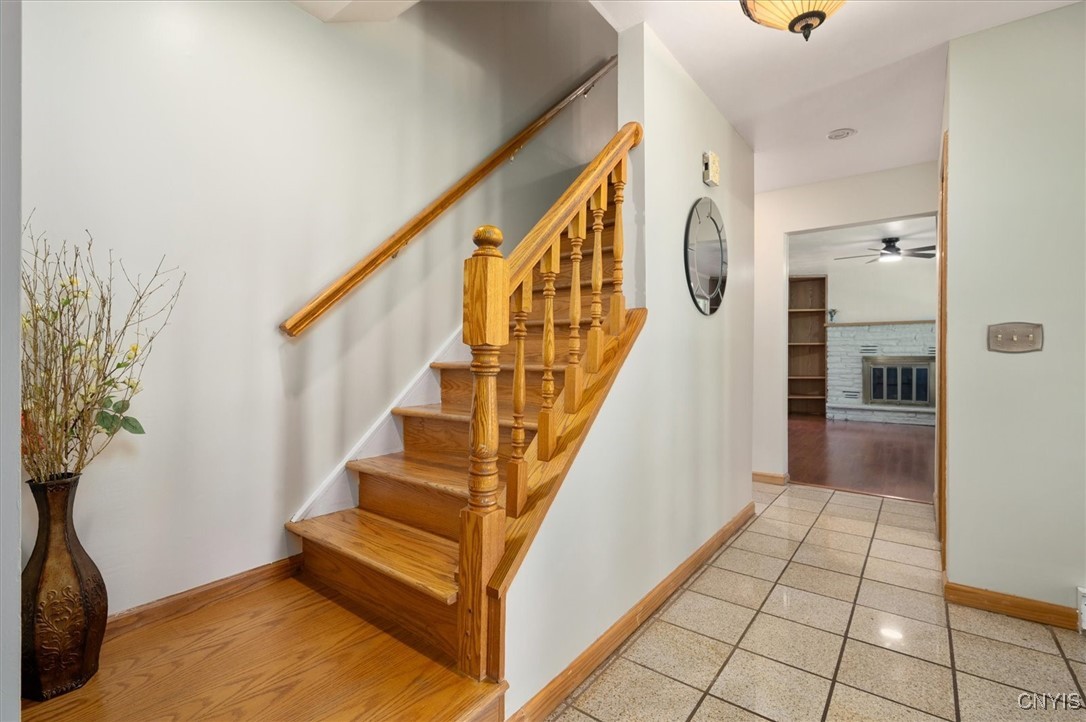 6 Viburnum Place, New Hartford, New York image 26