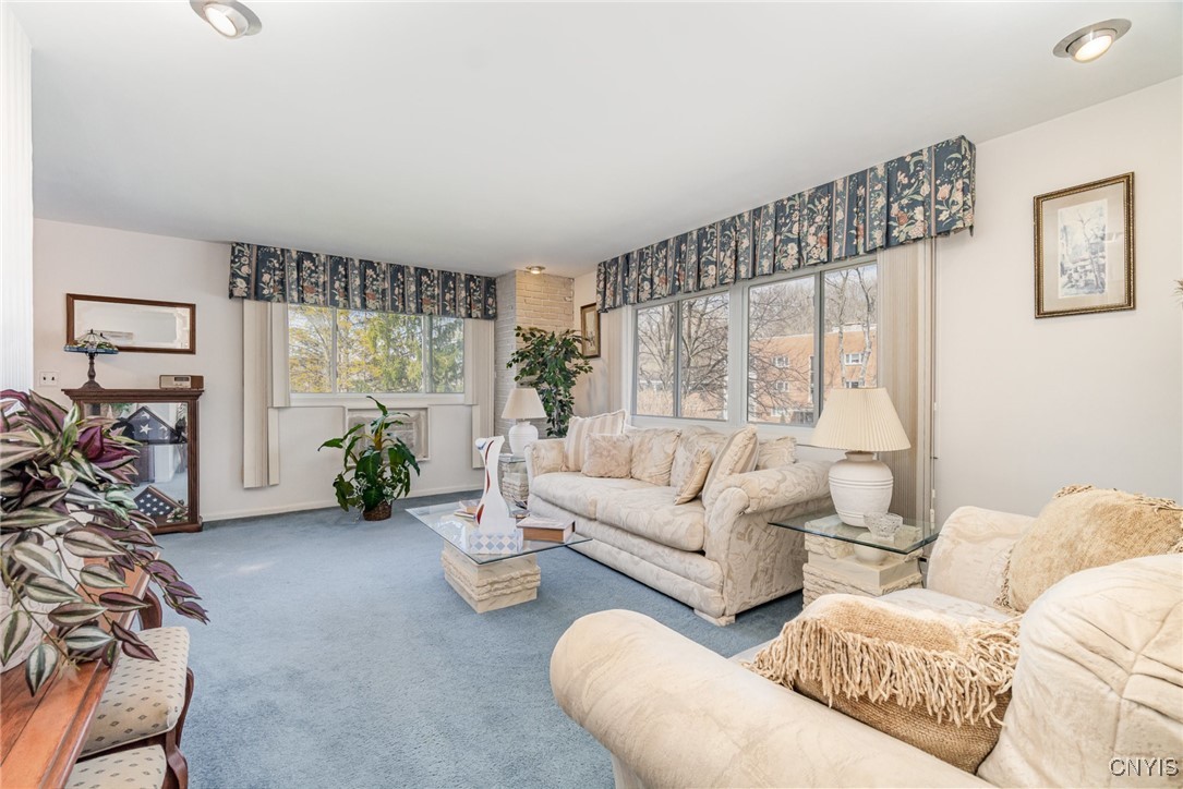 200 Hurlburt Road, Syracuse, New York image 4