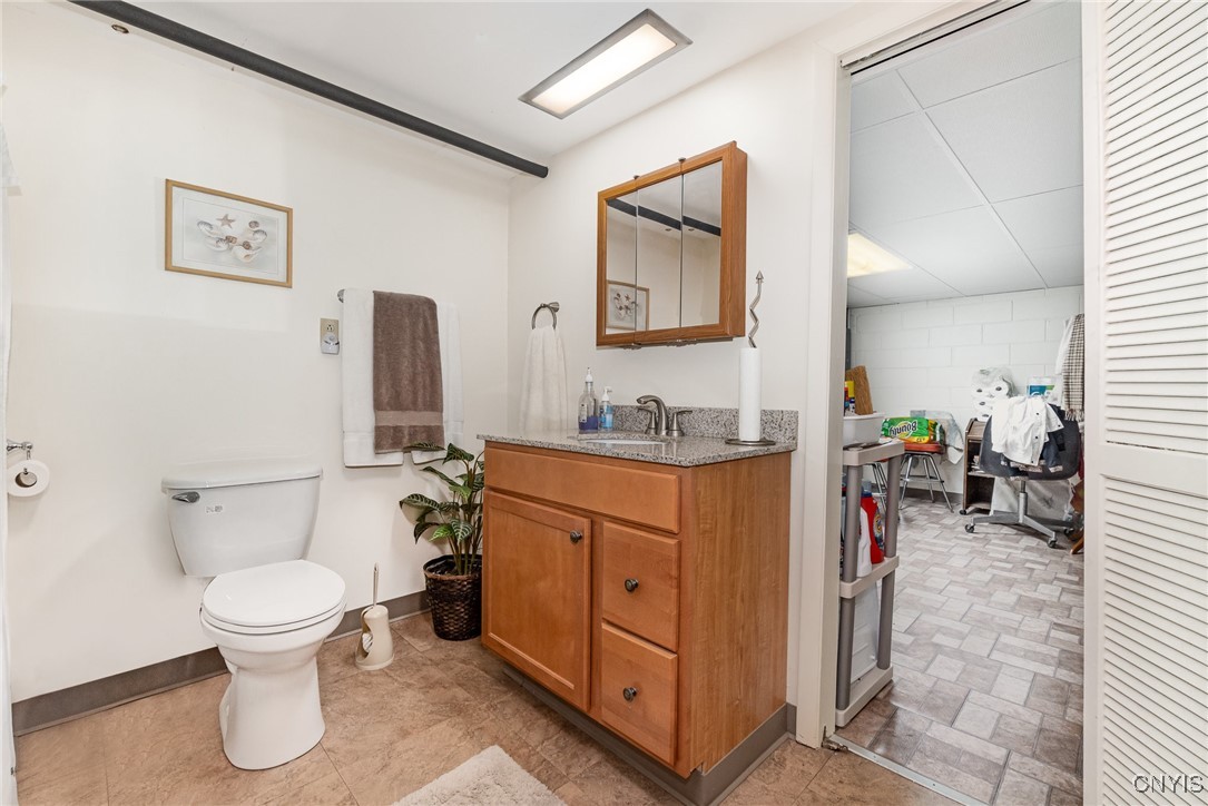 200 Hurlburt Road, Syracuse, New York image 21