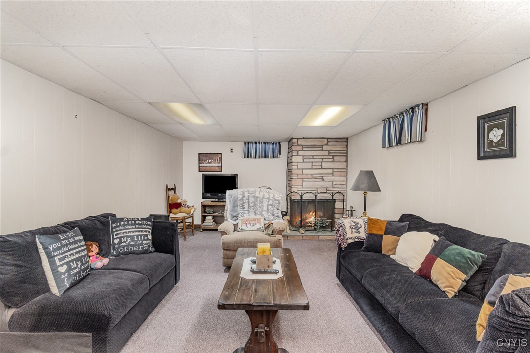 200 Hurlburt Road, Syracuse, New York image 18