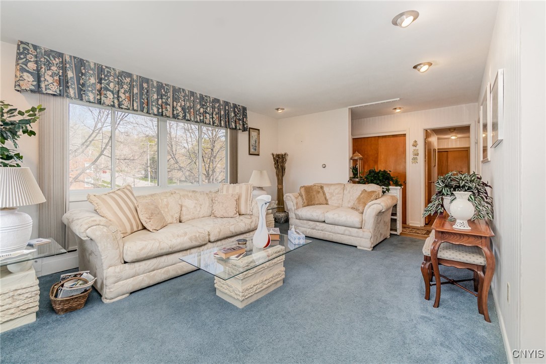 200 Hurlburt Road, Syracuse, New York image 5