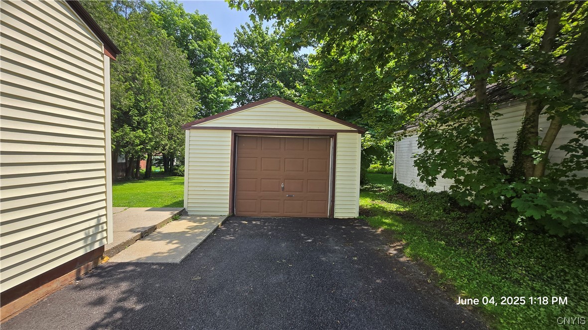24 Pinecrest Road