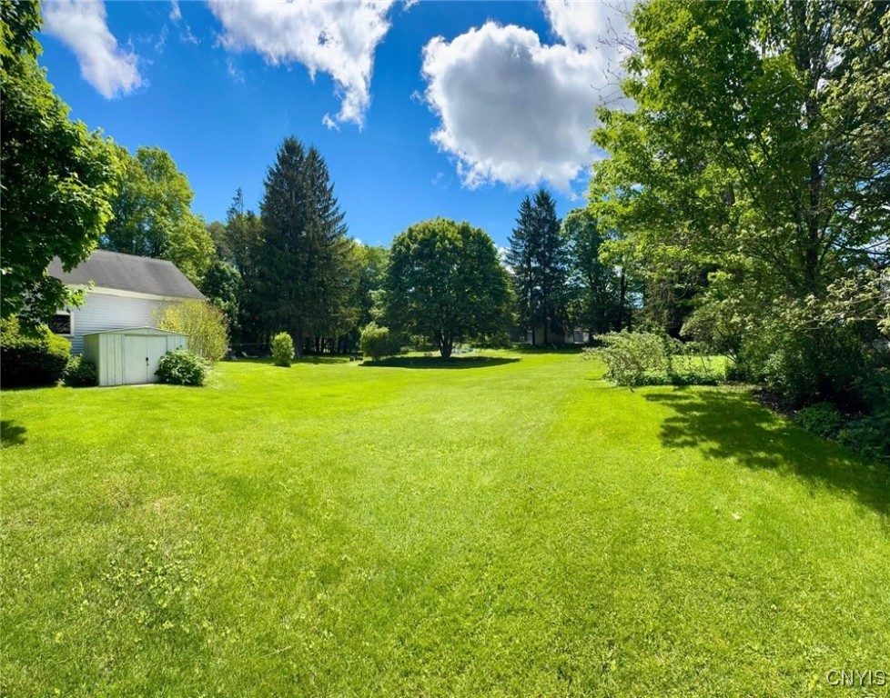 109 Clinton Avenue, Cortland, New York image 24