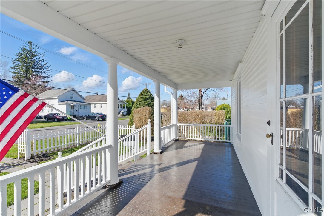111 Maxwell Avenue, Cicero, New York image 3
