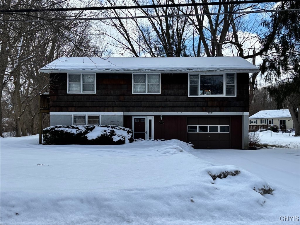 6542 N Manlius Road, Manlius, New York image 1