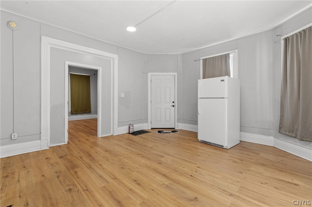 Photo of 319 Merriman Avenue, Syracuse, NY 13204 (MLS # S1709543)
