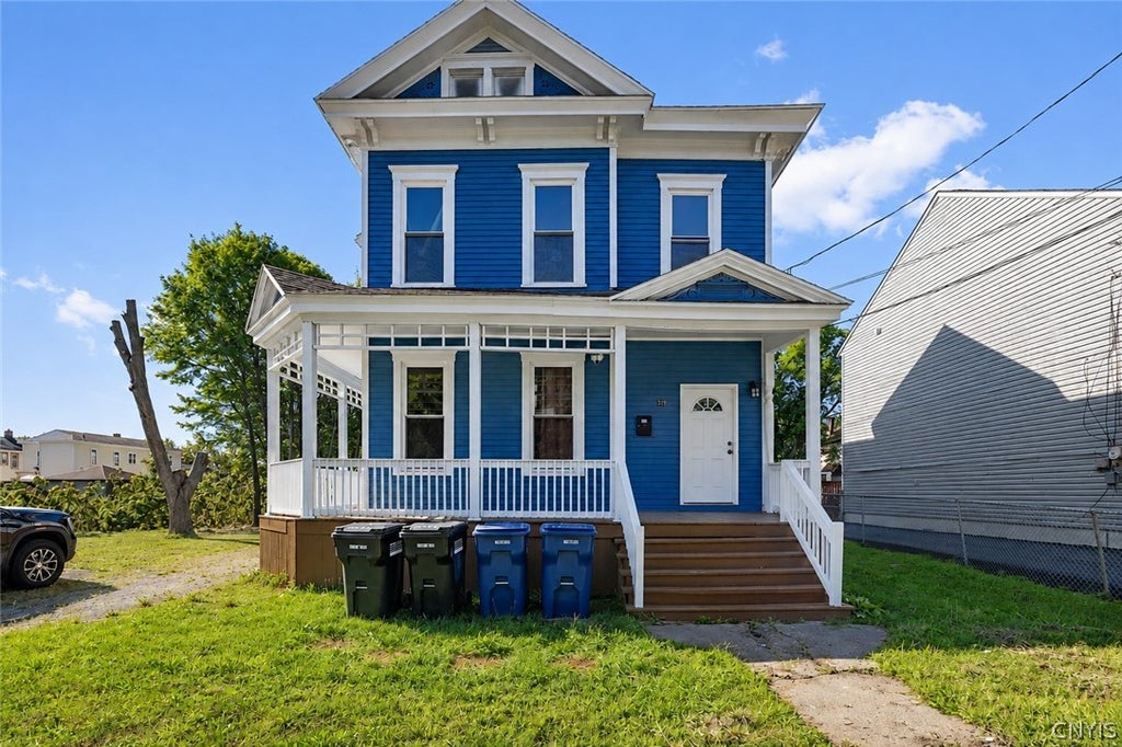 Photo of 319 Merriman Avenue, Syracuse, NY 13204 (MLS # S1709543)