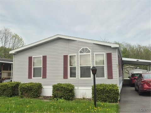 621 Barbara Avenue, Kirkland, NY 13323 - MLS#: S1607076