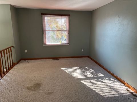 Tiny photo for 7704 Fitzpatrick Drive, Clay, NY 13088 (MLS # S1648712)