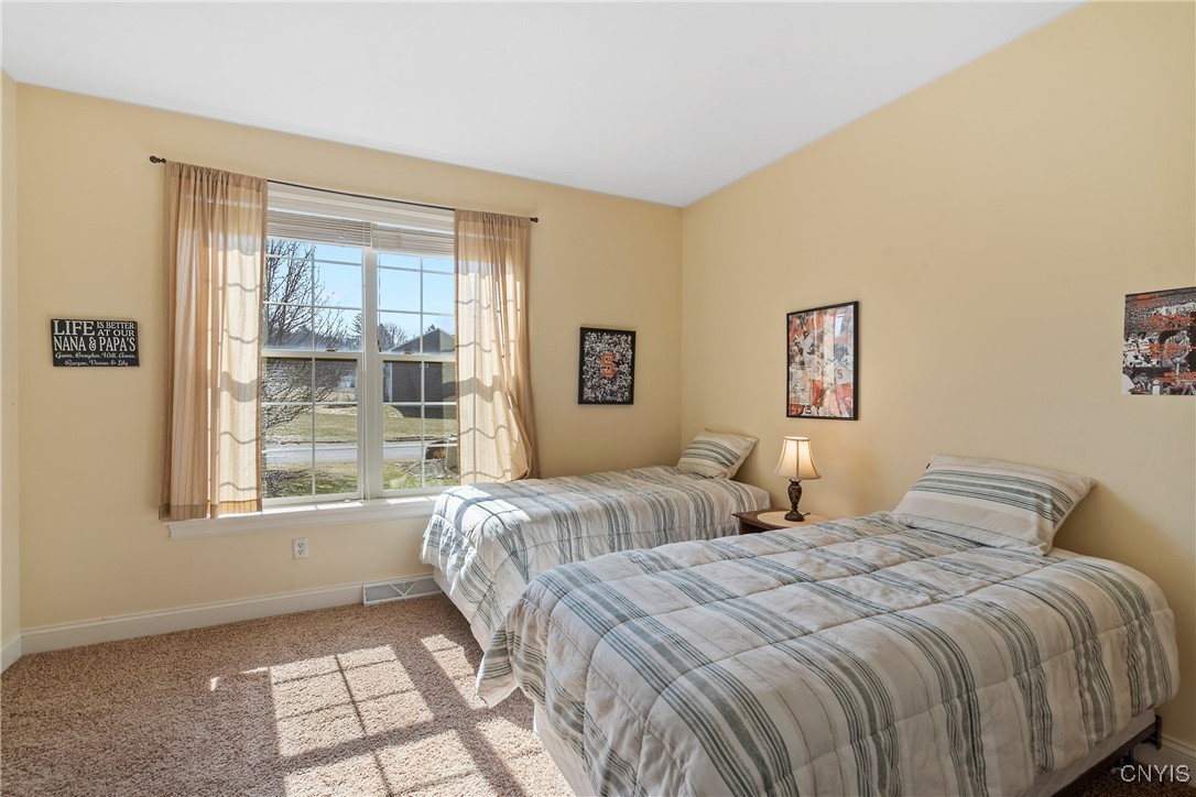 138 Shaker Heights, Camillus, New York image 24