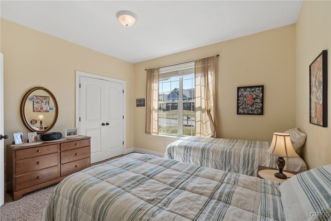 138 Shaker Heights, Camillus, New York image 25
