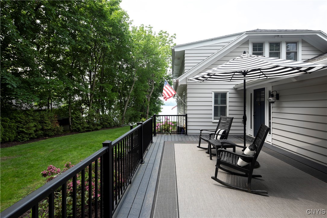 2489 E Lake Road