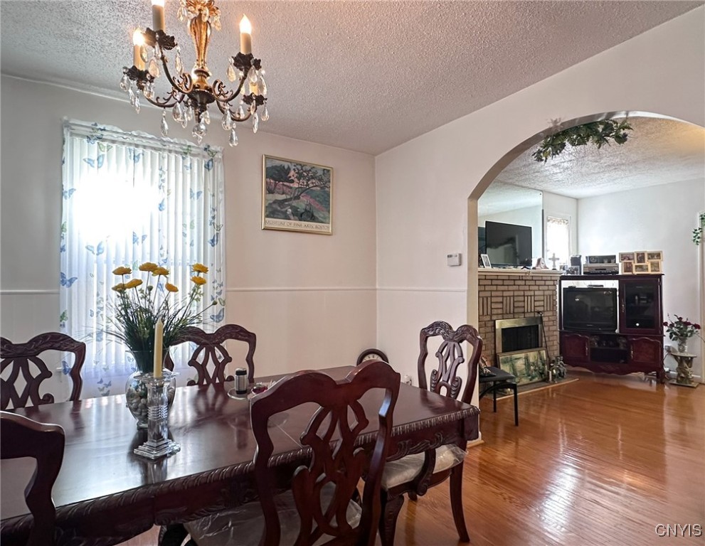 225 Pleasant Street, Utica, New York image 13