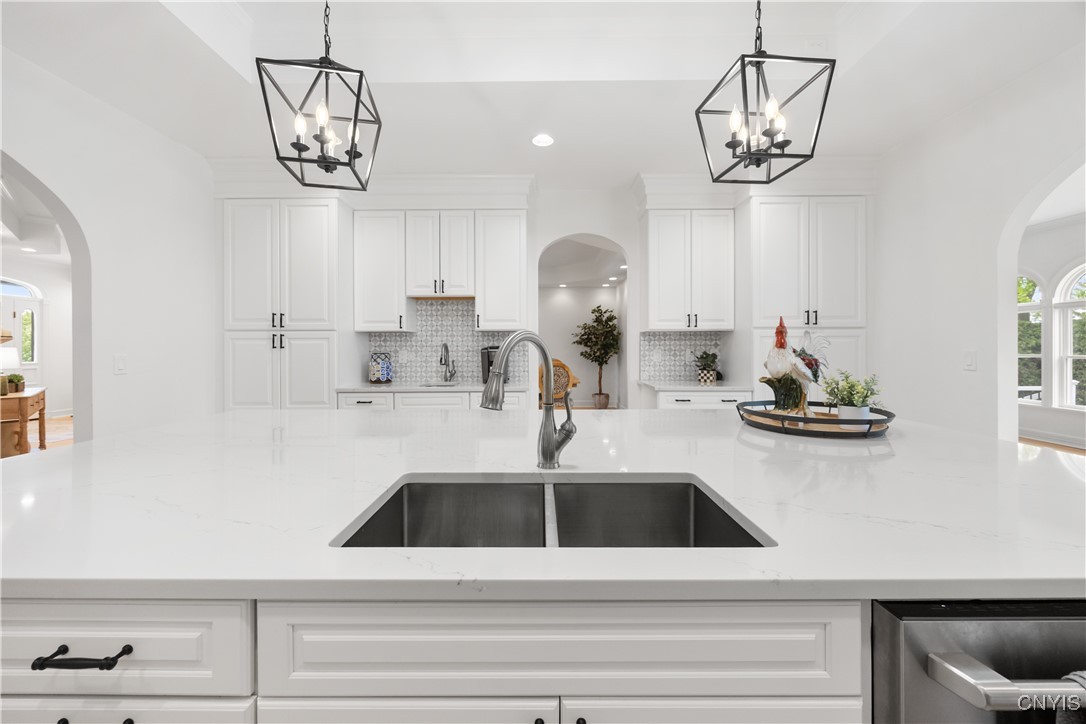 5803 Innsbruck Road, Manlius, New York image 7