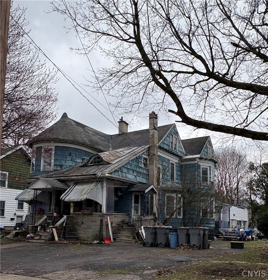 722 N Madison Street