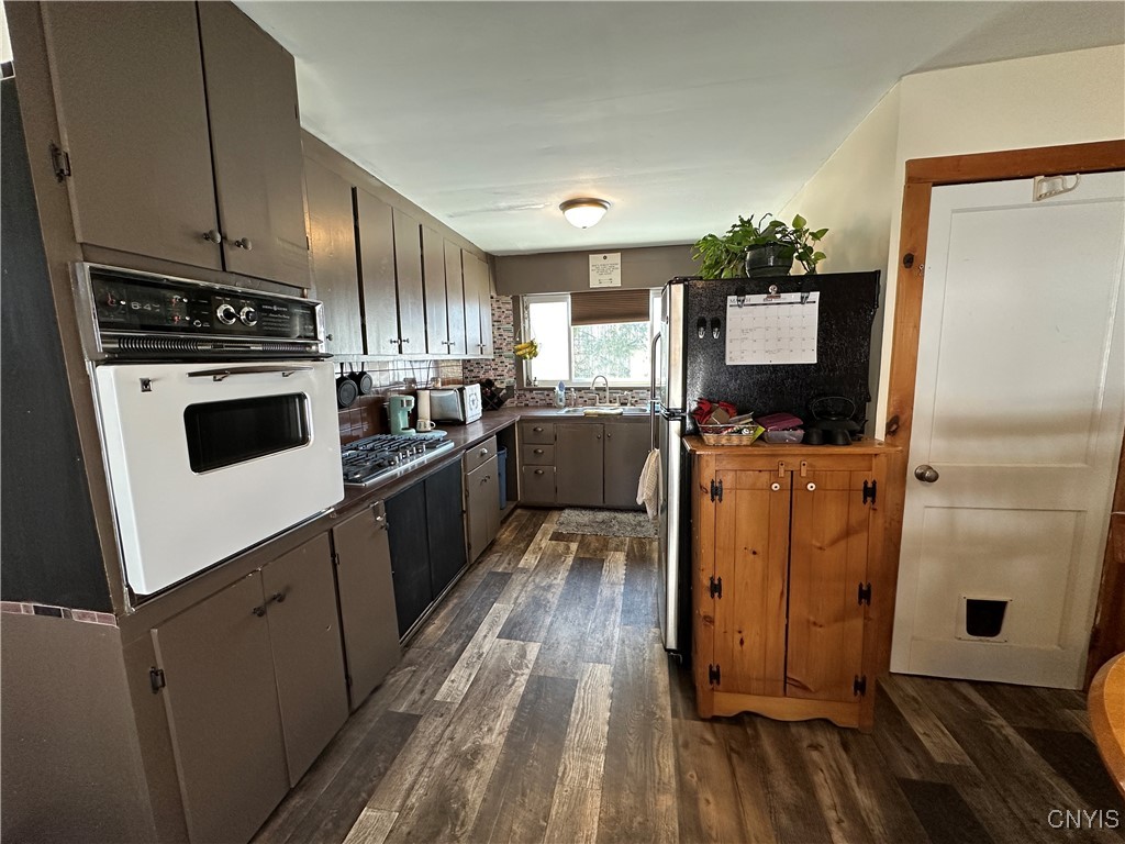 420 N 6th Street, Fulton, New York image 13