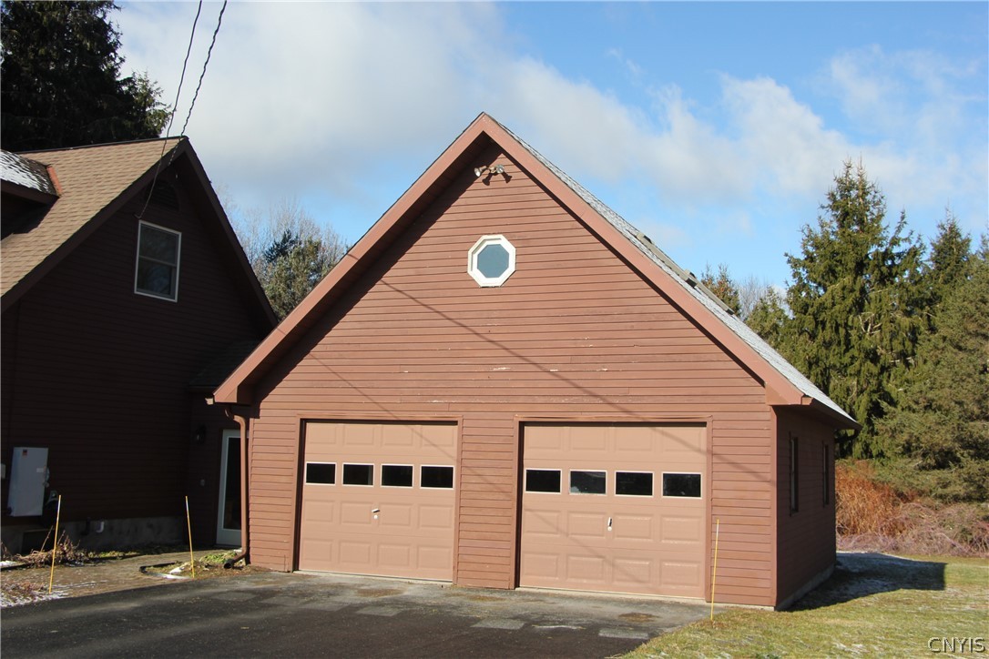 2841 Johnnycake Hill Road