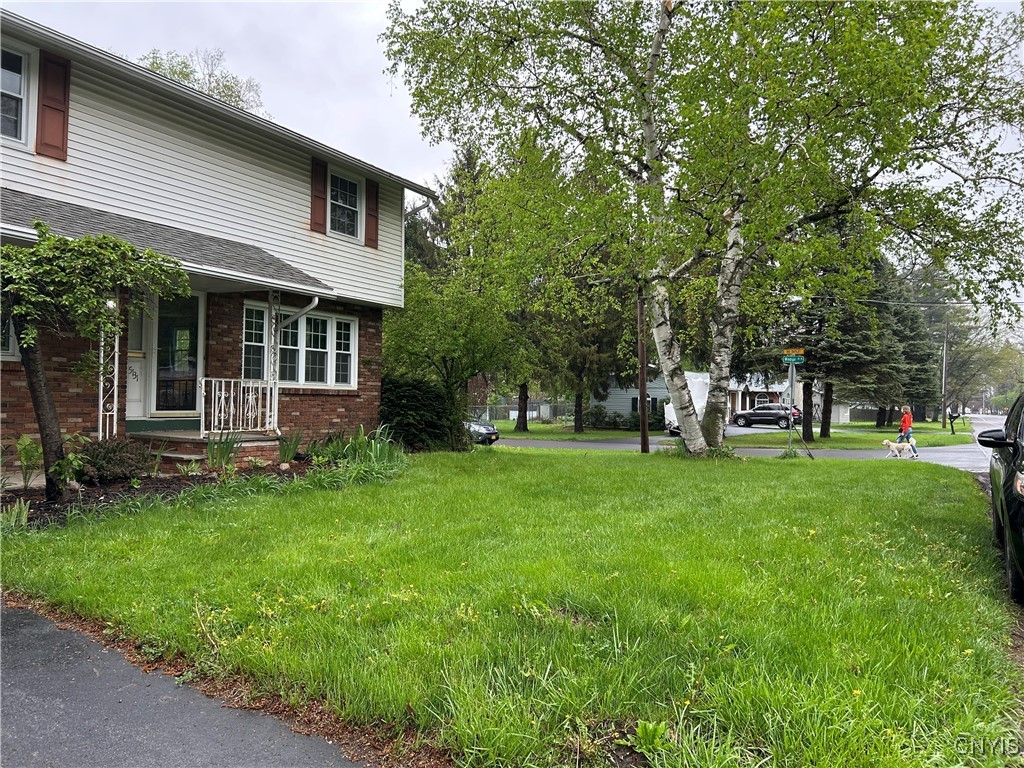 5131 Bear Road, Clay, New York image 4