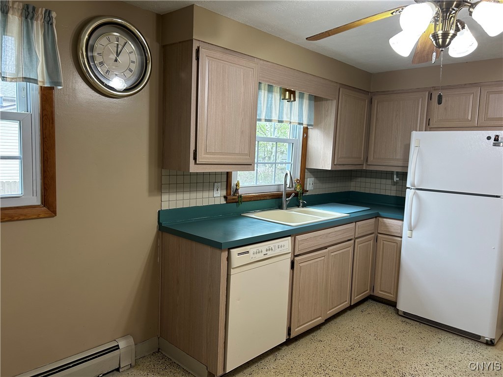 5131 Bear Road, Clay, New York image 9