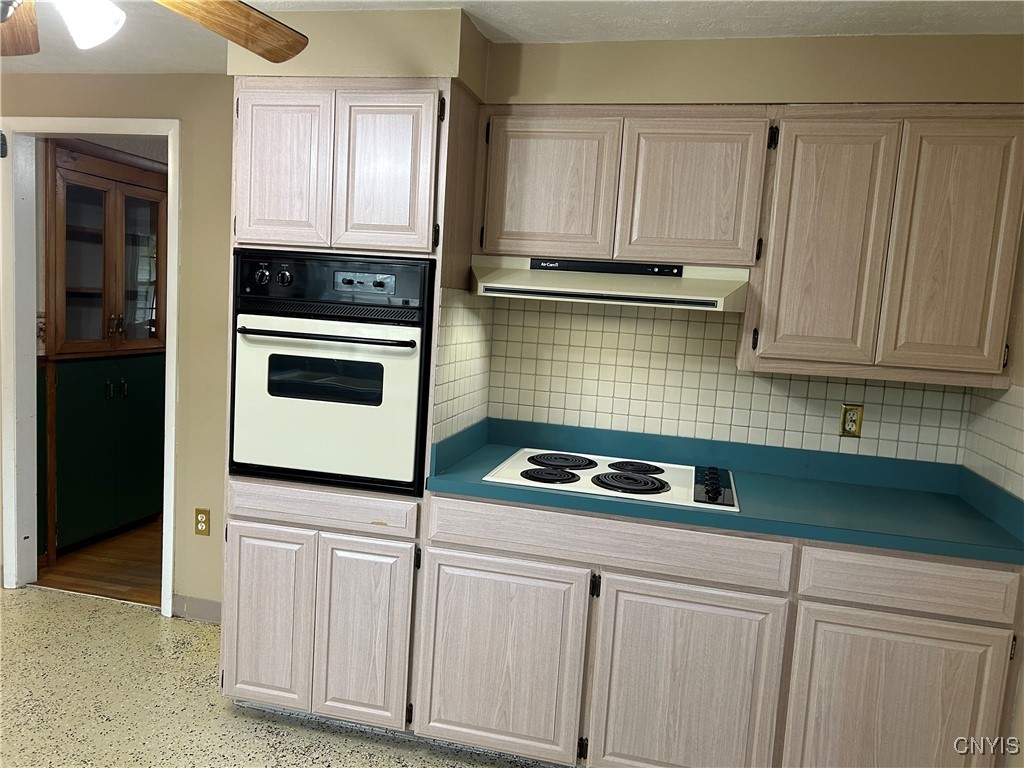 5131 Bear Road, Clay, New York image 7