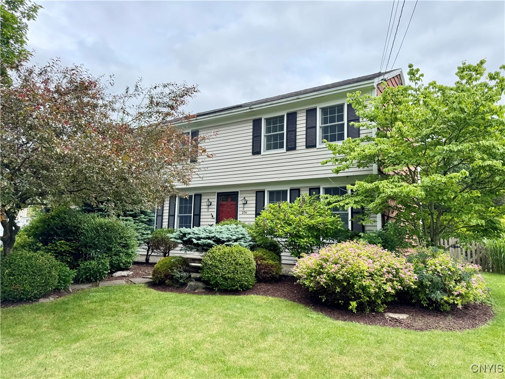 Camillus, New York 13031, United States, 4 Bedrooms Bedrooms, ,2 BathroomsBathrooms,Residential,Pending,153954