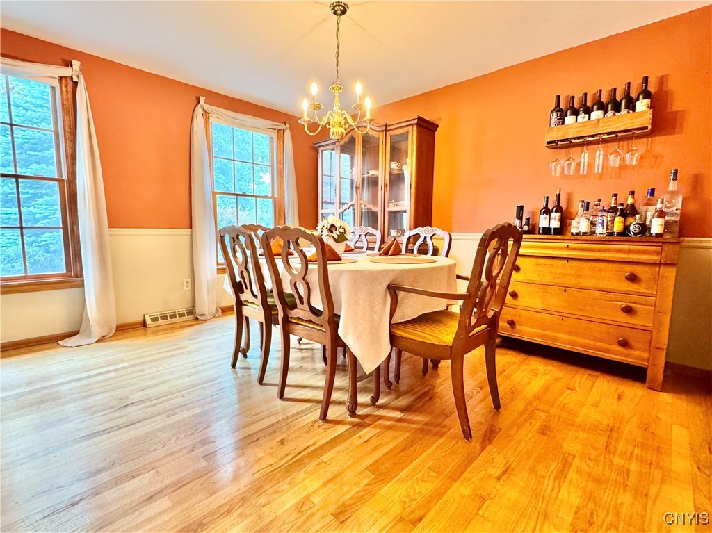 Camillus, New York 13031, United States, 4 Bedrooms Bedrooms, ,2 BathroomsBathrooms,Residential,Pending,153954