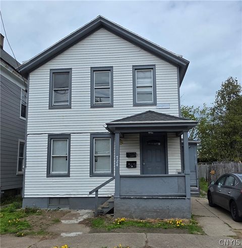 Multifamily For Sale - 724 Warren Street<br/> Utica, NY 13502
