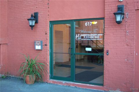 Tiny photo for 617 E Hiawatha Boulevard #25, Syracuse, NY 13208 (MLS # S1660762)