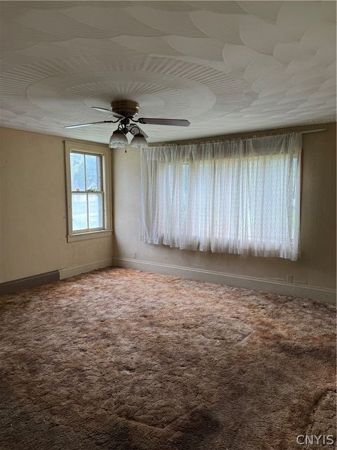 Tiny photo for 906 Jervis Avenue, Rome, NY 13440 (MLS # S1685067)