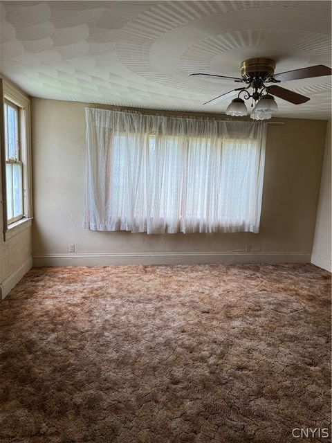 Tiny photo for 906 Jervis Avenue, Rome, NY 13440 (MLS # S1685067)