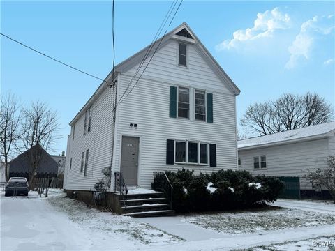Photo of 1127 Jefferson Avenue, Utica, NY 13501 (MLS # S1655793)