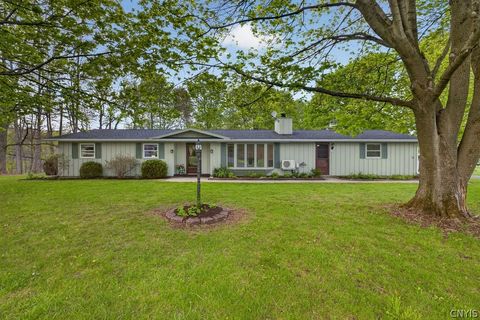 Homes For Sale - 2403 Amidon Drive<br/> Marcellus, NY 13108