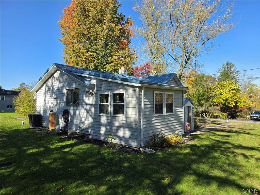 2 Curtis Street