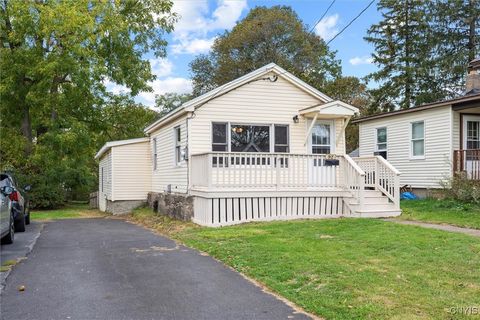 Homes For Sale - 92 Ontario Street<br/> Oswego County, Oswego, NY 13126