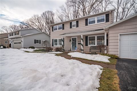 Photo of 4858 Driftwood Drive, Salina, NY 13088 (MLS # S1657542)