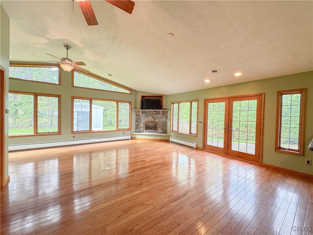 39 S Hurd Circle, Auburn, New York image 4