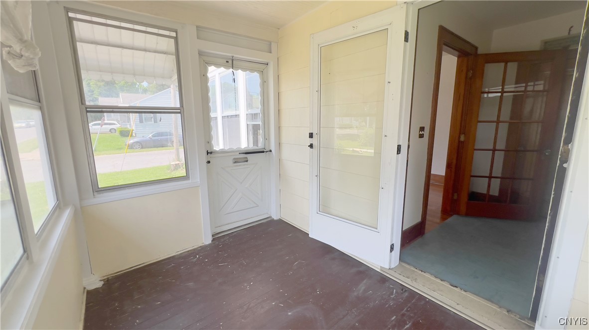 1324 Butternut Street, Utica, New York image 16
