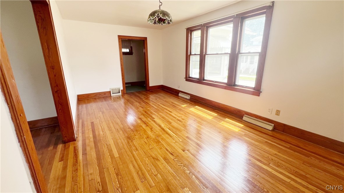 1324 Butternut Street, Utica, New York image 7